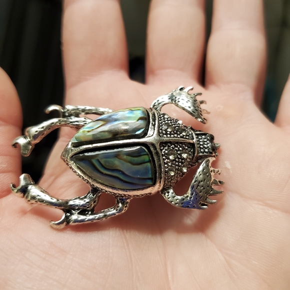 New Abalone Shell Pin Brooch. - Picture 13 of 16